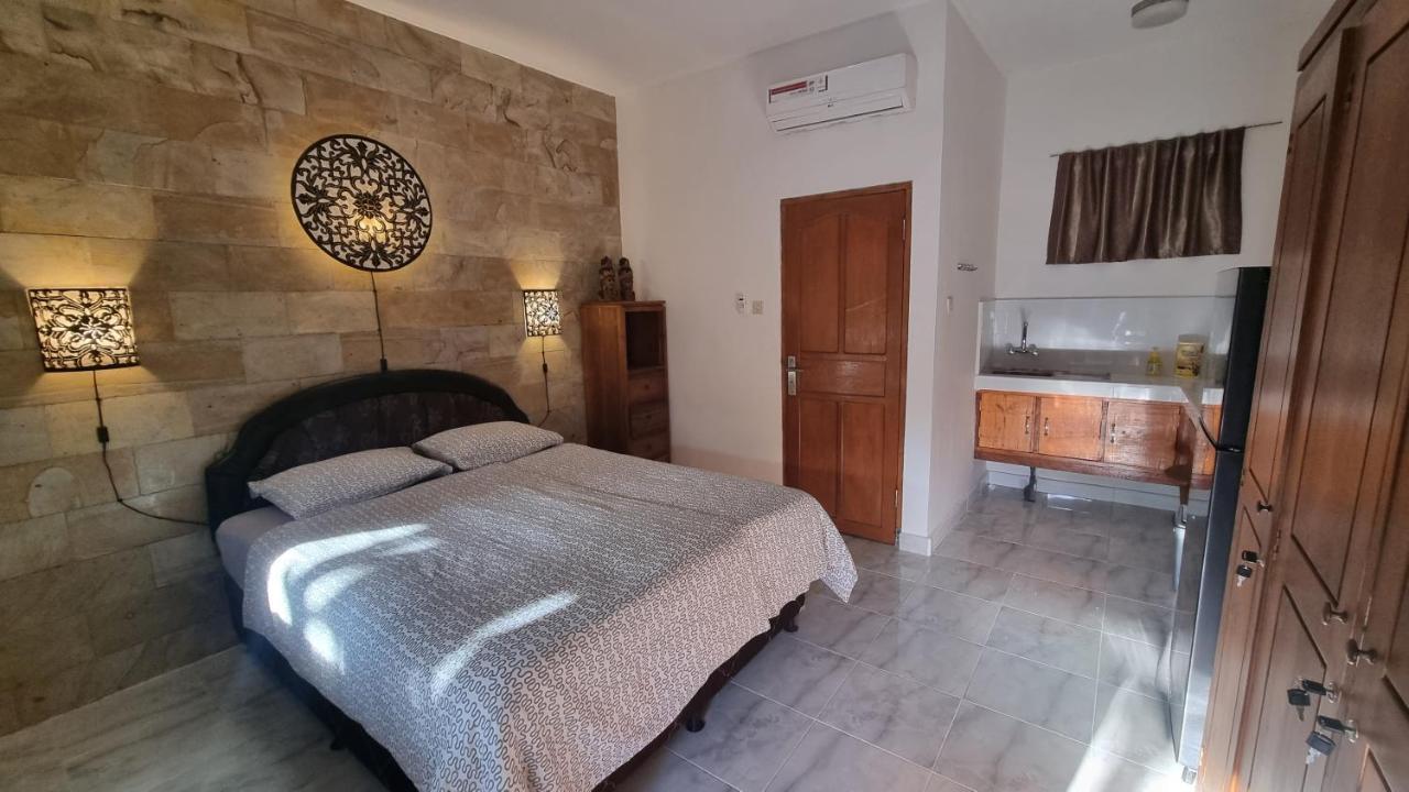 Catra Homestay Beach Apartments Candi Dasa  Exterior photo